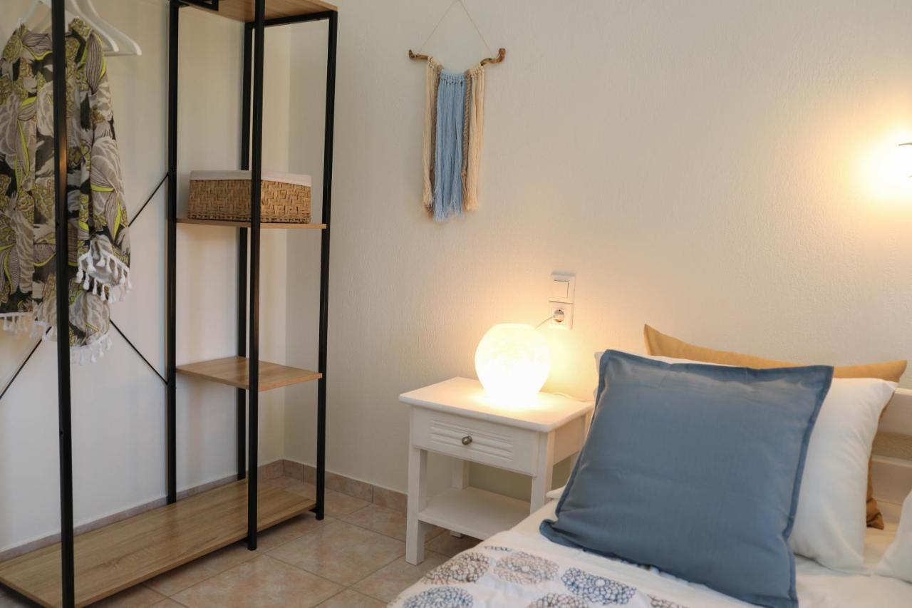 Tramontana House1 Apartment Kalivia  Exterior photo